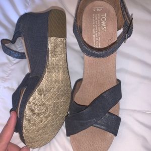 Toms Wedge Sandals